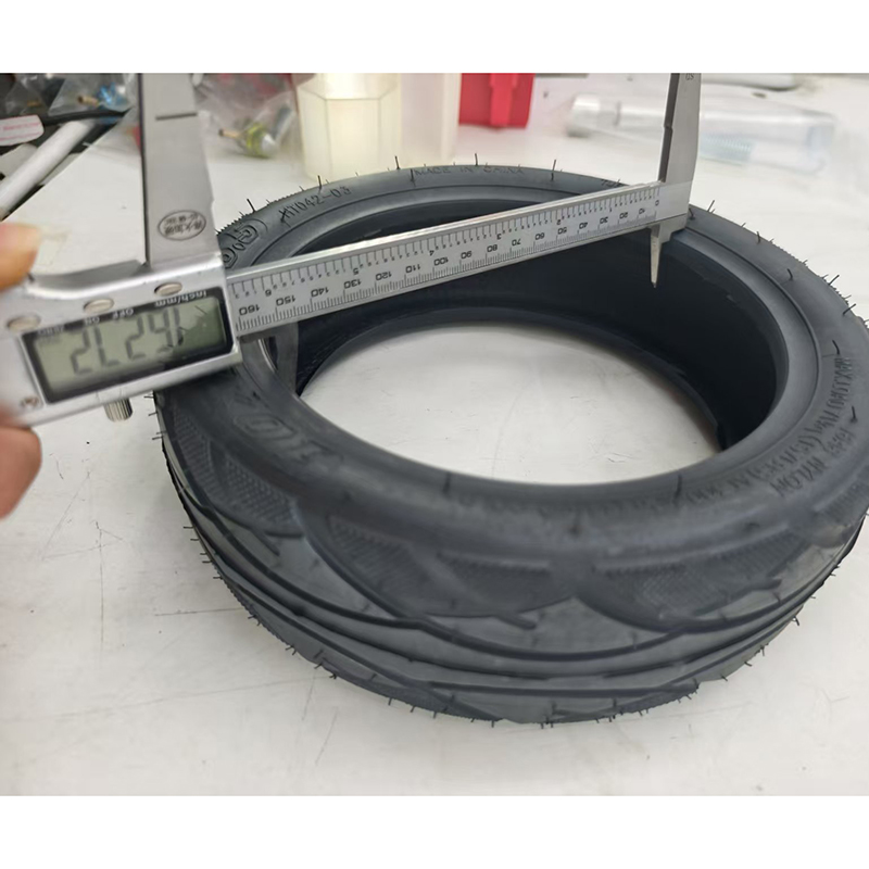 إطار أصلي بدون أنبوب لسكوتر IN - مراجعة Scooter Parts وسعره